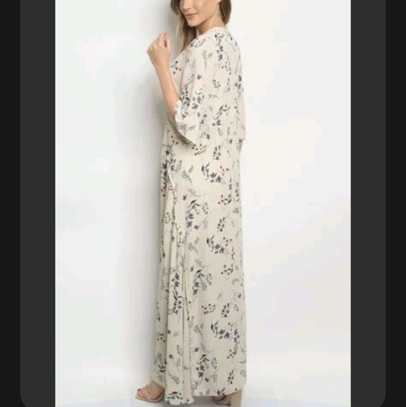 Mismatch Size Small Dress Bundle - Picture 9 of 9